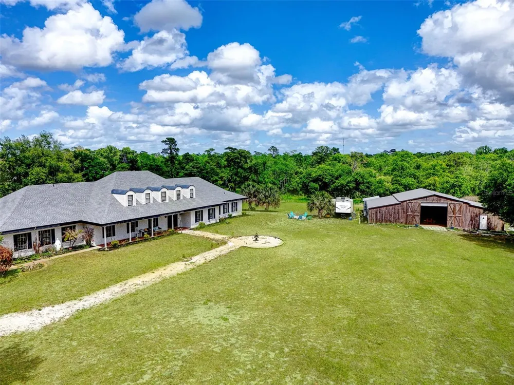 5750 OAK HOLLOW LANE Oviedo, FL 32765