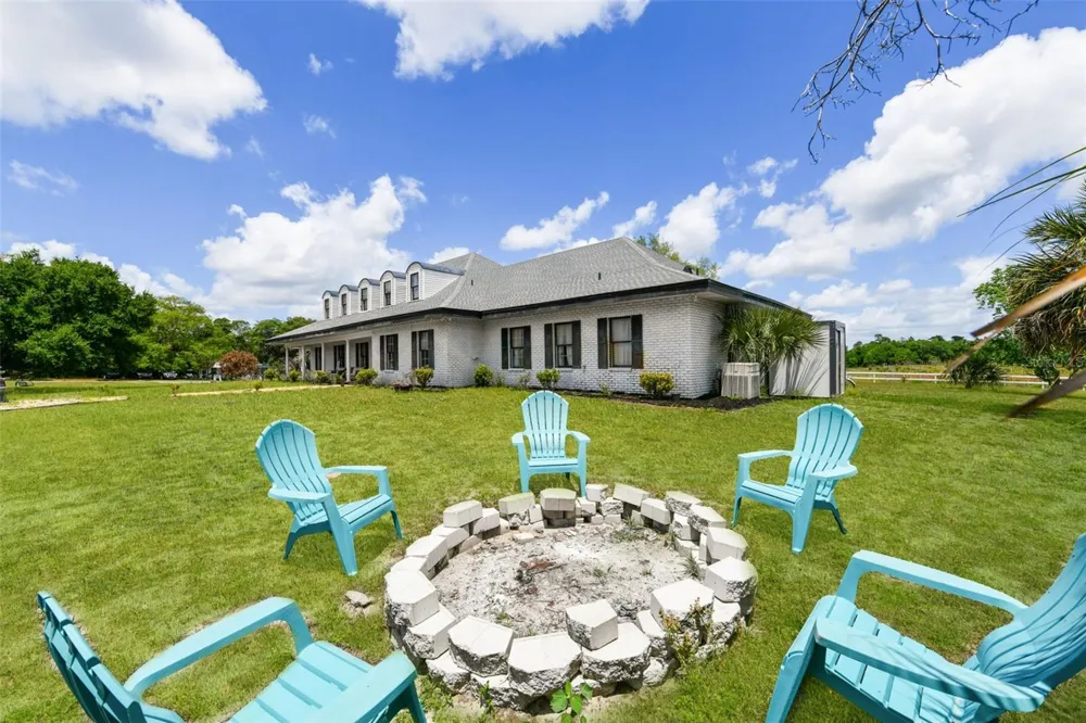 5750 OAK HOLLOW LANE Oviedo, FL 32765