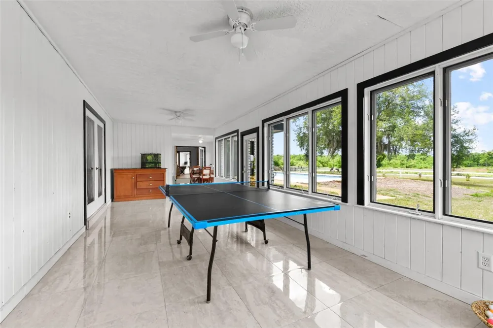 5750 OAK HOLLOW LANE Oviedo, FL 32765