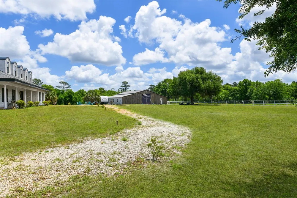 5750 OAK HOLLOW LANE Oviedo, FL 32765