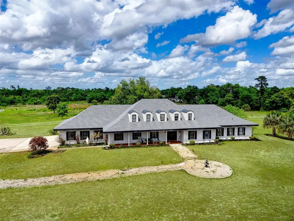 5750 OAK HOLLOW LANE Oviedo, FL 32765