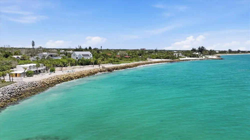 7723 SANDERLING ROAD Sarasota, FL 34242