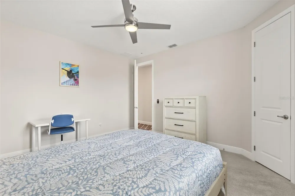 8373 LUDINGTON CIRCLE Orlando, FL 32836