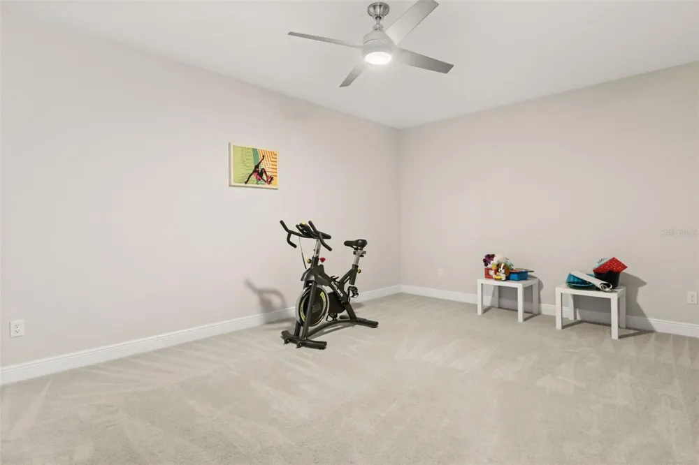 8373 LUDINGTON CIRCLE Orlando, FL 32836