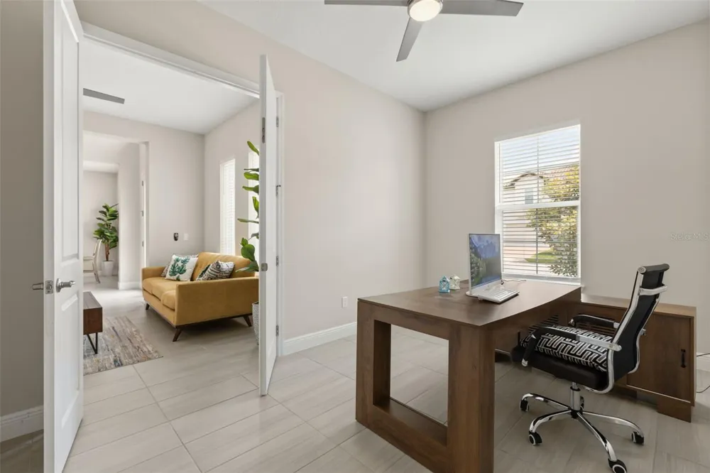 8373 LUDINGTON CIRCLE Orlando, FL 32836