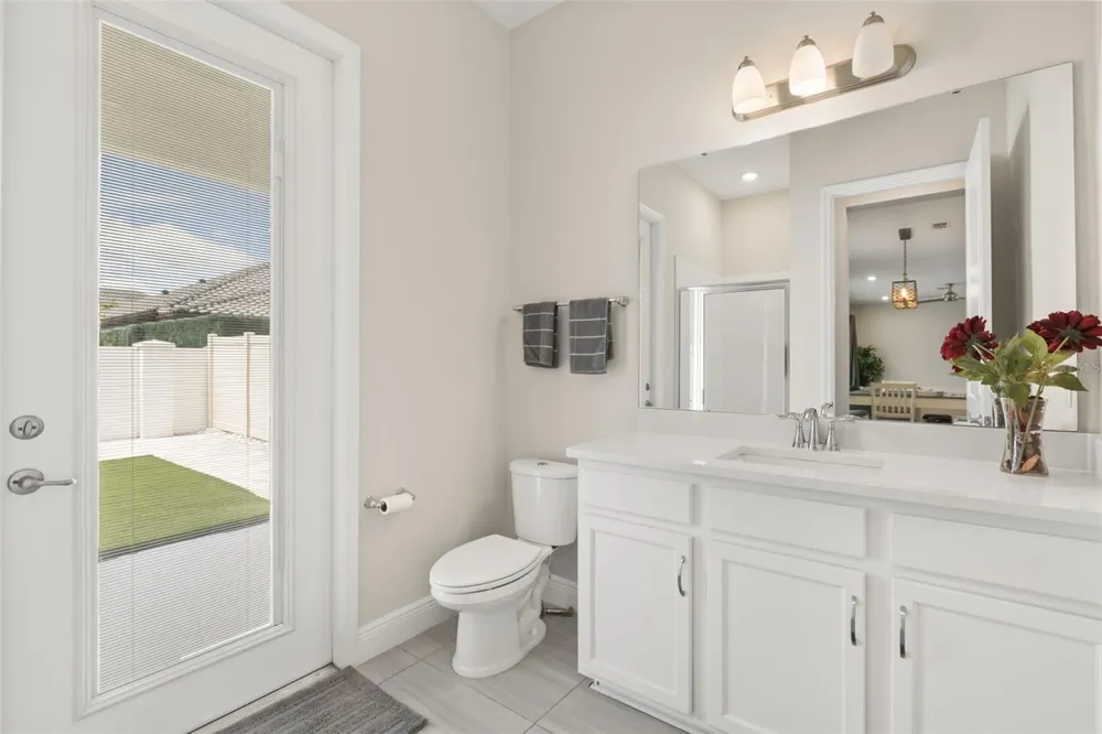 8373 LUDINGTON CIRCLE Orlando, FL 32836