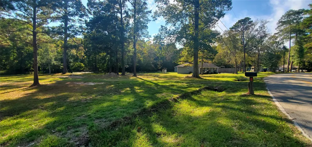 302 Waterfall Drive Huffman, TX 77336