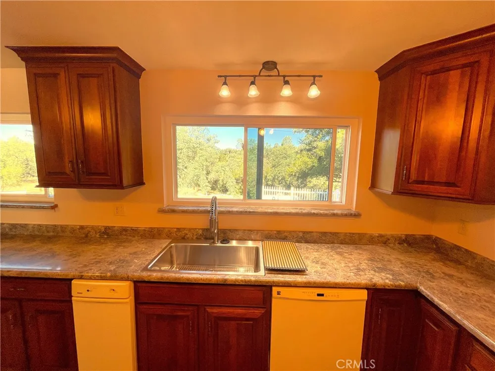 4779 Mark Lee Mariposa, CA 95338