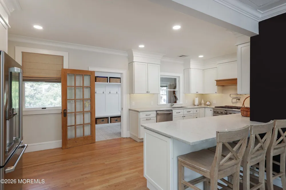 69 Seaview Avenue Monmouth Beach, NJ 07750