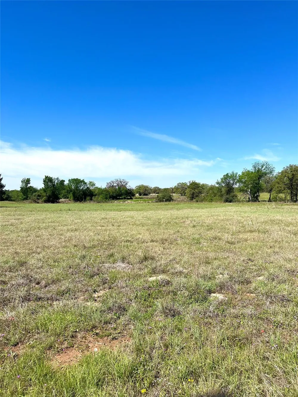 2654 County Road 329 Lincoln, TX 78948