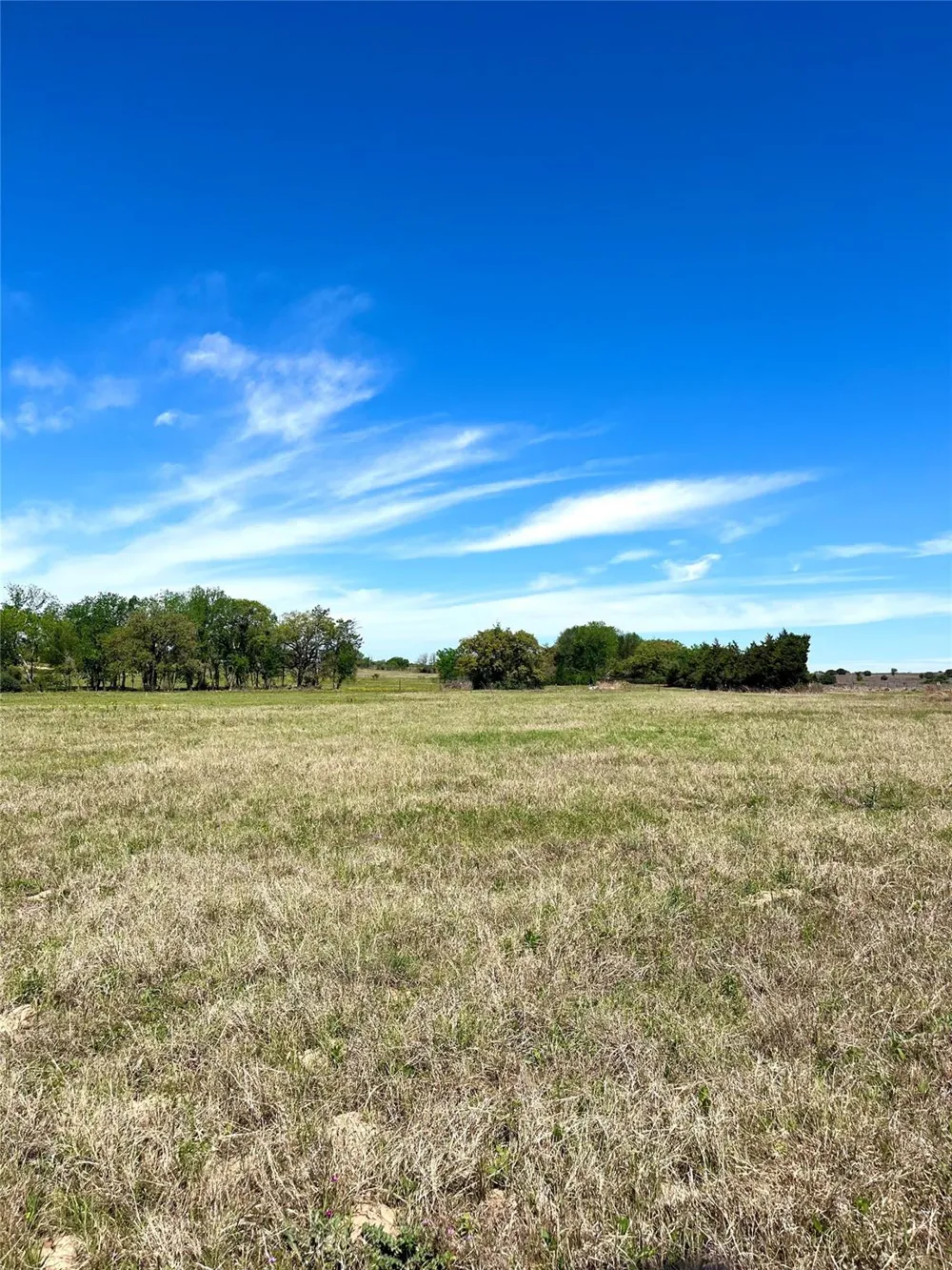 2654 County Road 329 Lincoln, TX 78948