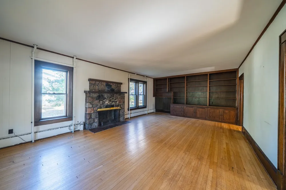 1115 Summit Avenue Detroit Lakes, MN 56501