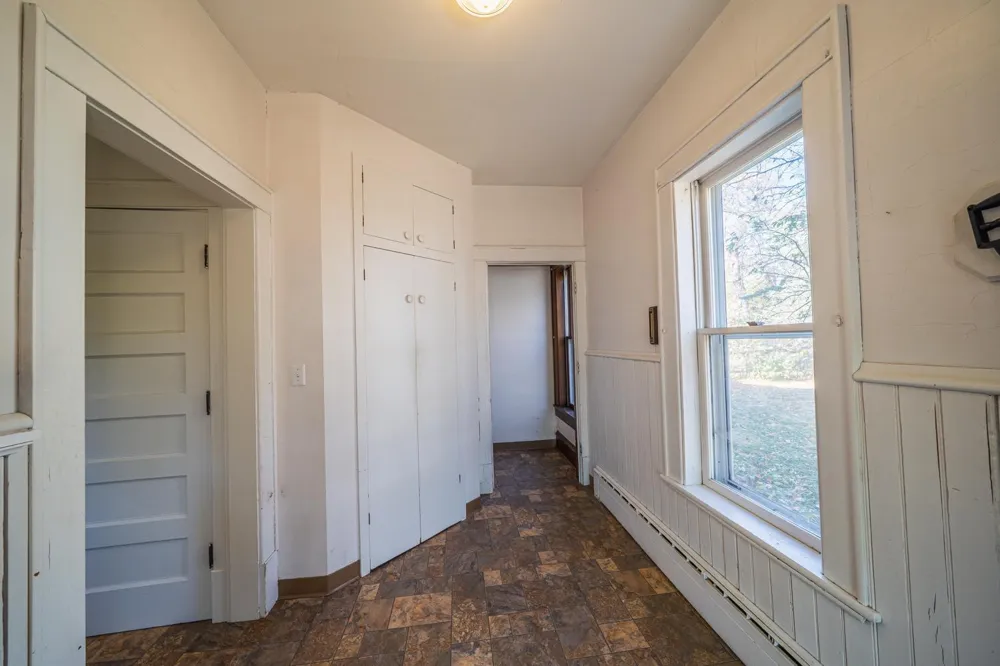 1115 Summit Avenue Detroit Lakes, MN 56501