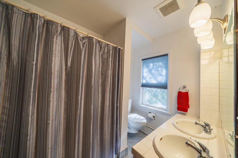 1115 Summit Avenue Detroit Lakes, MN 56501