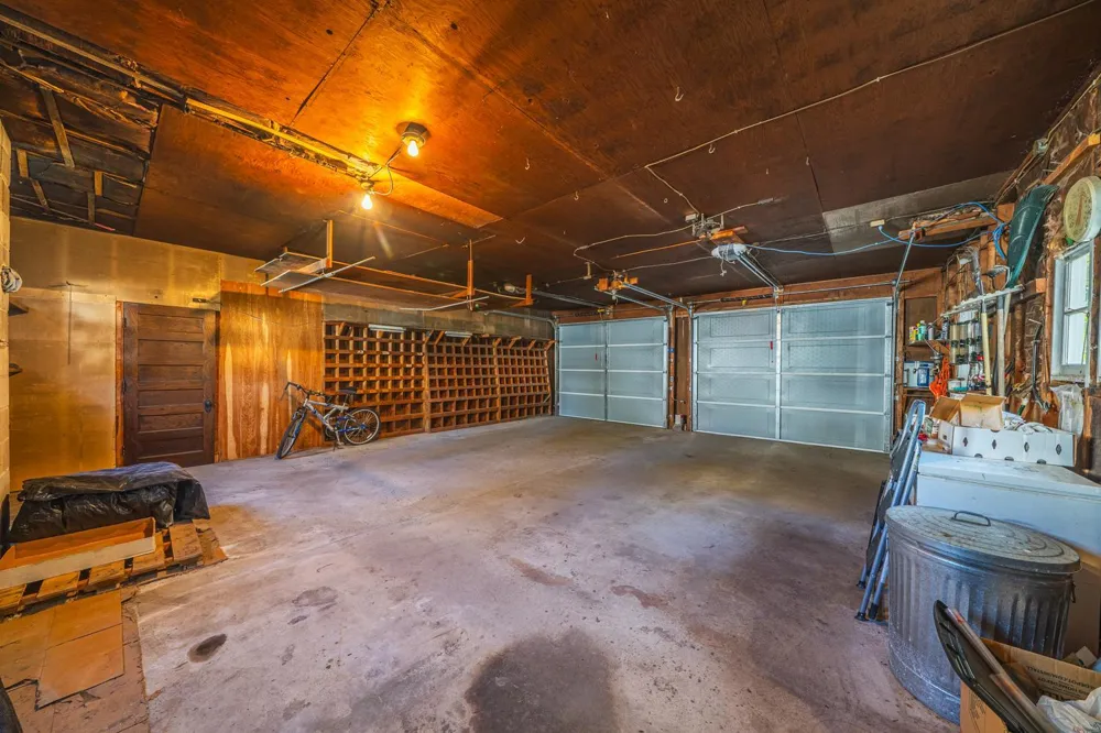1115 Summit Avenue Detroit Lakes, MN 56501