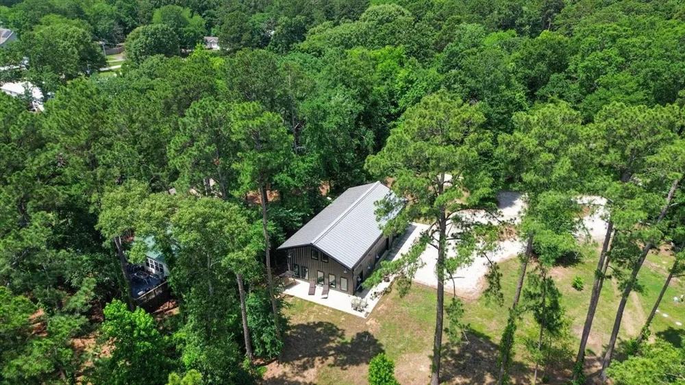 21277 Joe Paul Lane Chandler, TX 75758