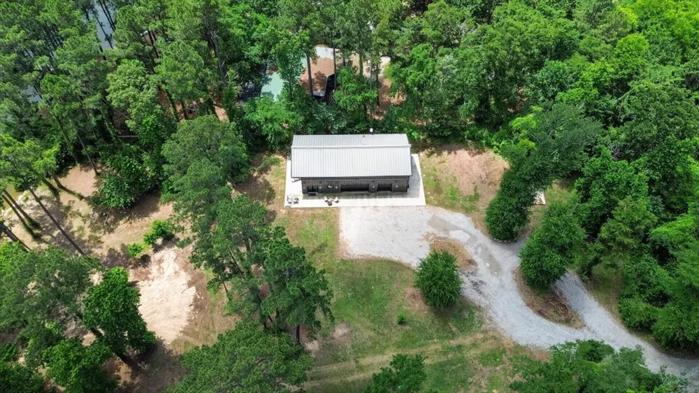 21277 Joe Paul Lane Chandler, TX 75758