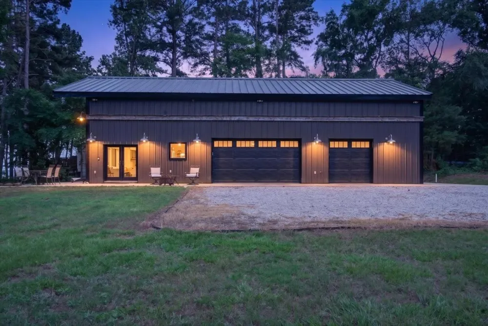 21277 Joe Paul Lane Chandler, TX 75758