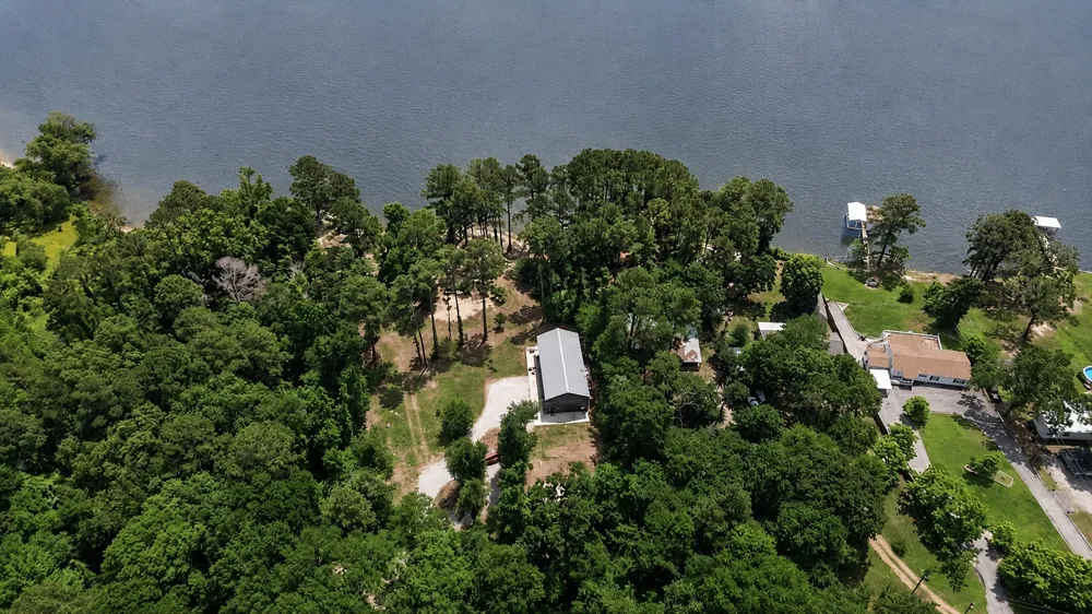 21277 Joe Paul Lane Chandler, TX 75758