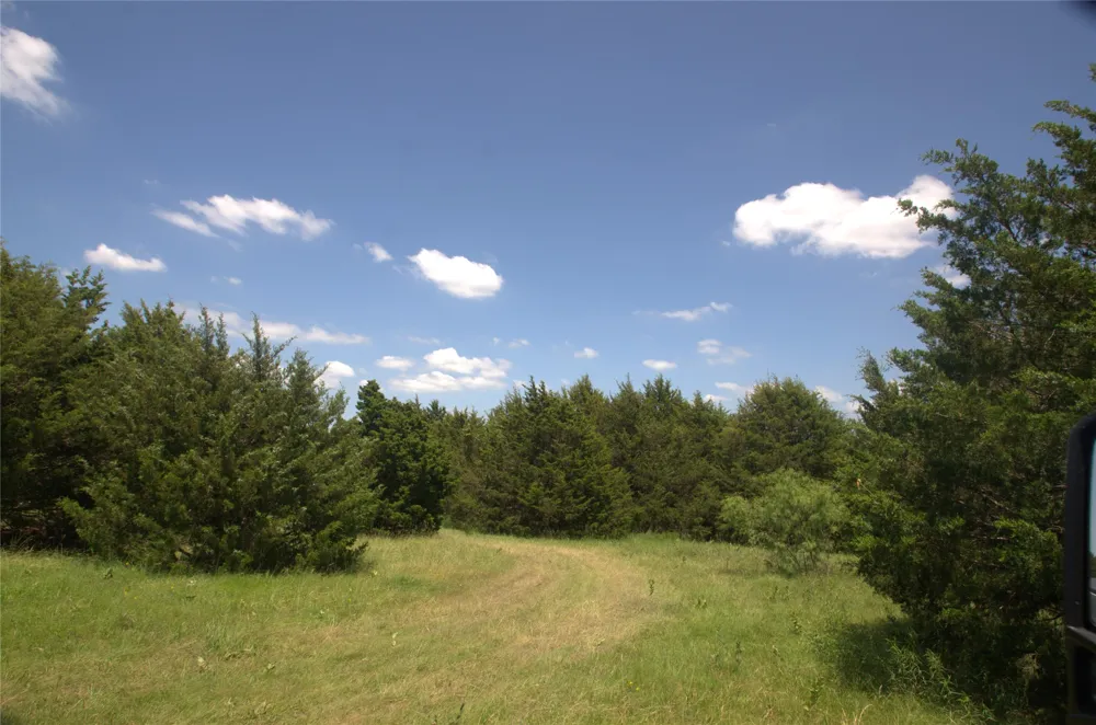 21 W FM 120 Highway Pottsboro, TX 75076