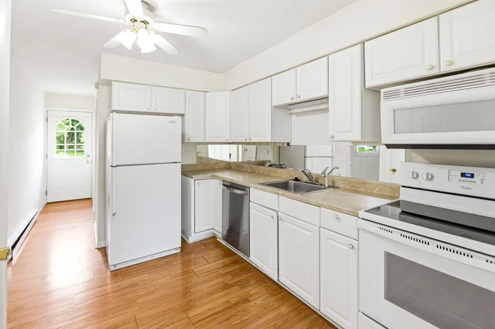 2922 Pagoda Path #16 Stevensville, MI 49127