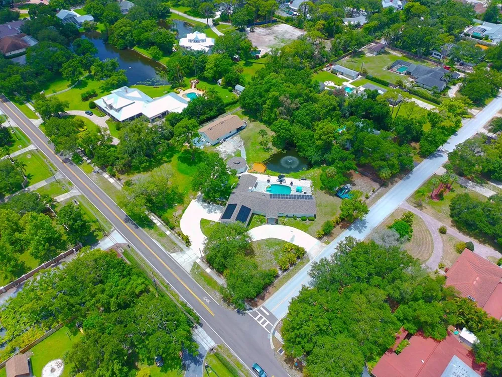 11295 131ST STREET Largo, FL 33774