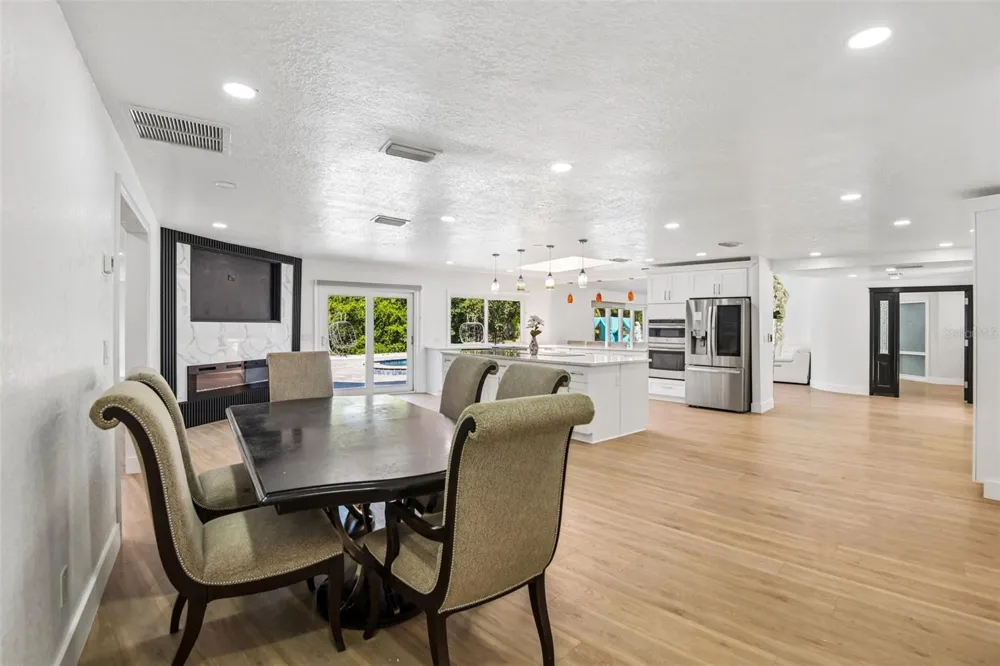 11295 131ST STREET Largo, FL 33774