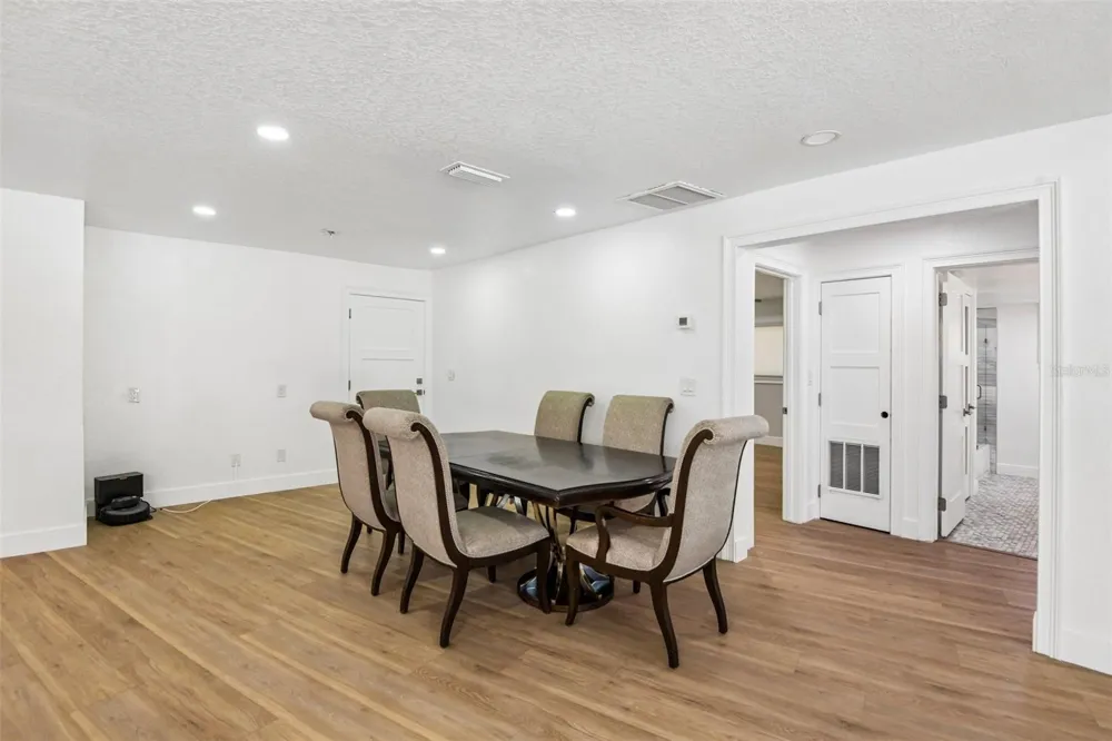 11295 131ST STREET Largo, FL 33774