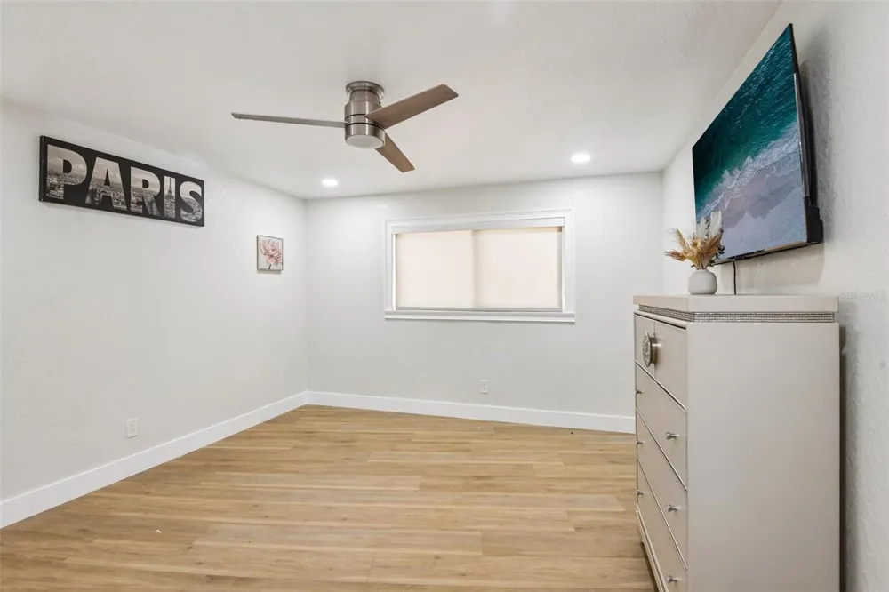 11295 131ST STREET Largo, FL 33774