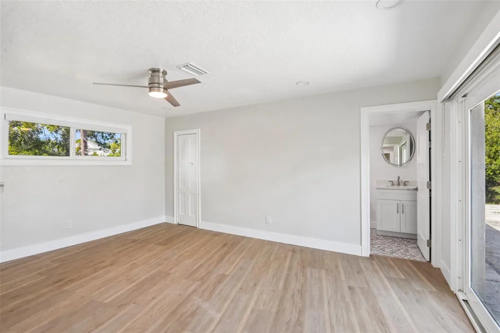 11295 131ST STREET Largo, FL 33774