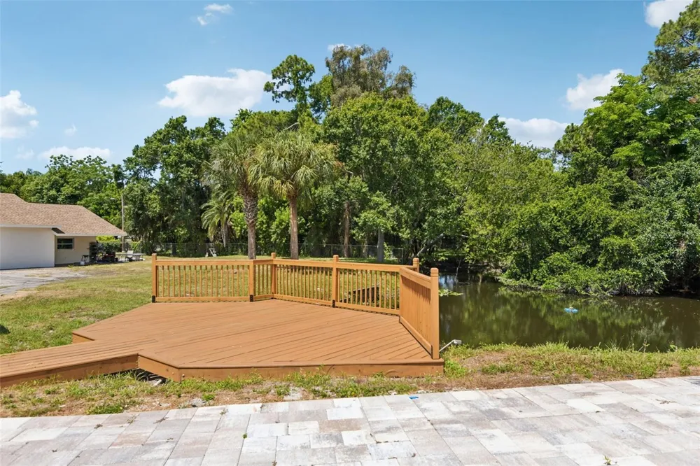 11295 131ST STREET Largo, FL 33774