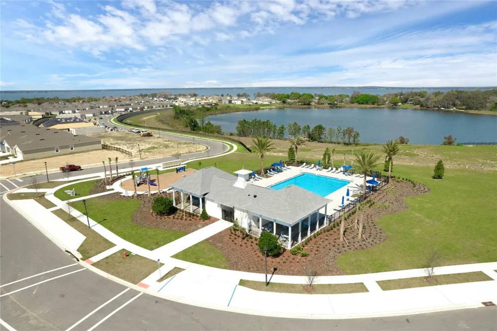 3032 JESSAMINE DRIVE Tavares, FL 32778