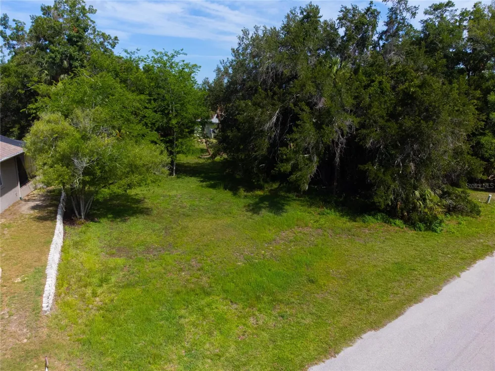 4648 S GATOR LOOP Homosassa, FL 34448
