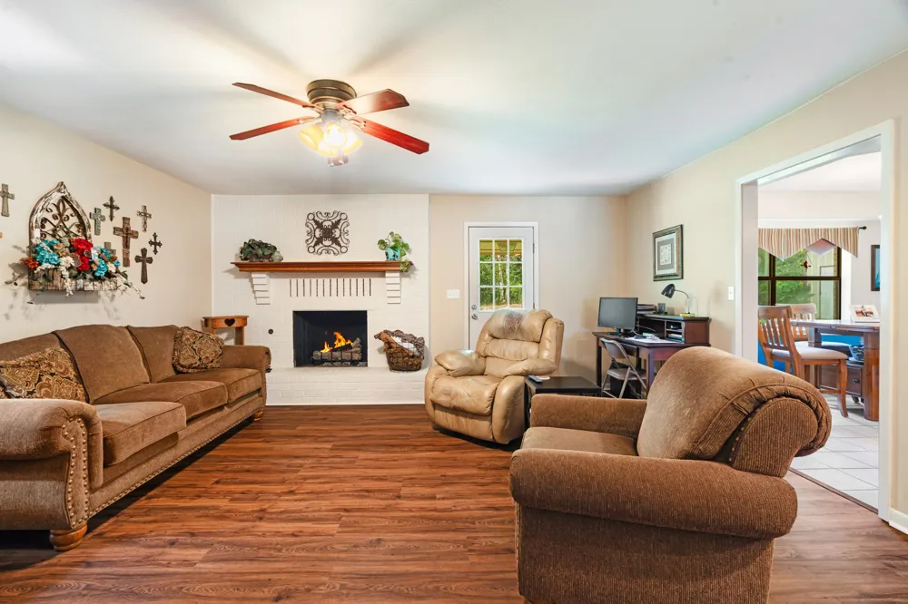 325 Key West Road Reno, TX 75460