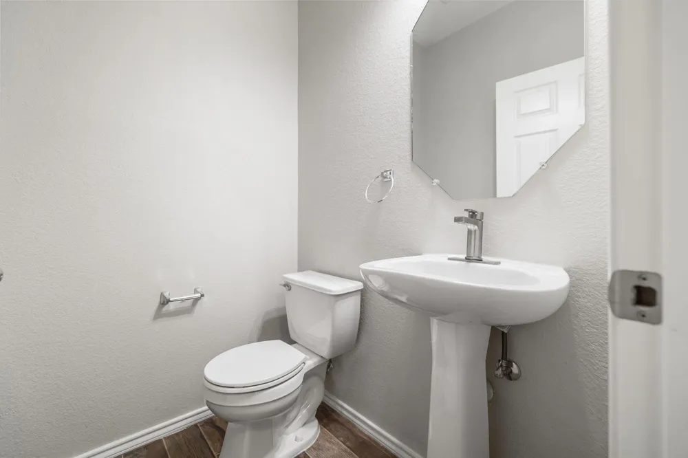 3103 Thunder Gulch San Antonio, TX 78245