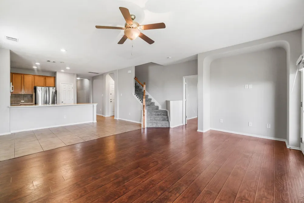 3103 Thunder Gulch San Antonio, TX 78245