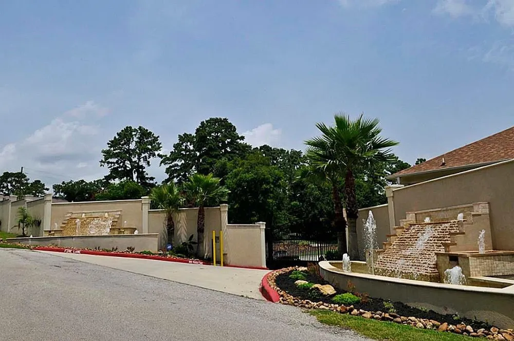 13165 Snow Lane Lane #5 Willis, TX 77318