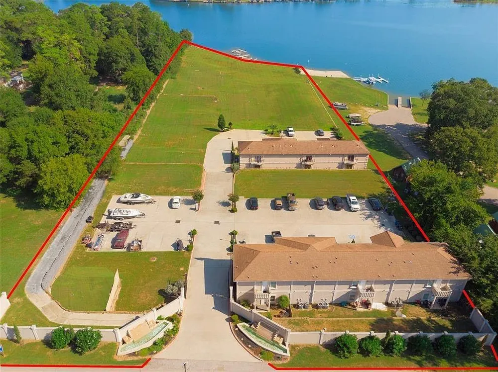 13165 Snow Lane Lane #5 Willis, TX 77318