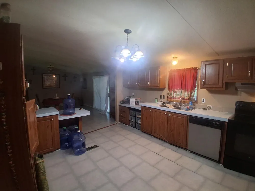 935 Fm 1280 W Lovelady, TX 75851