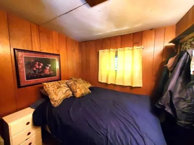 5319 S Lakeview Edwards Township, MI 48661