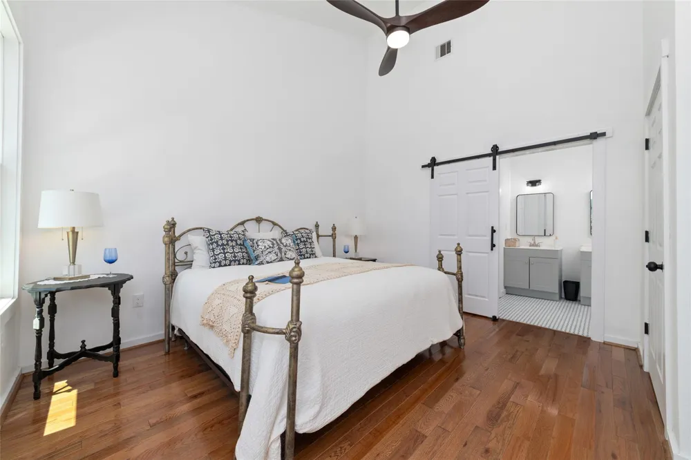 401 W A STREET Eagle Lake, TX 77434