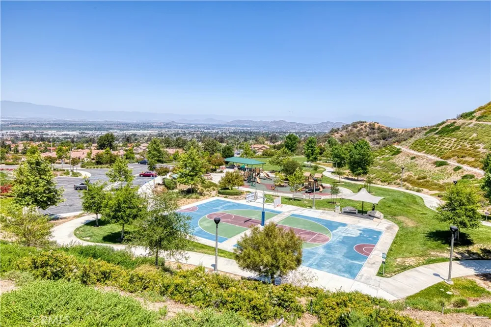 2725 Sierra Bella Drive Corona, CA 92882