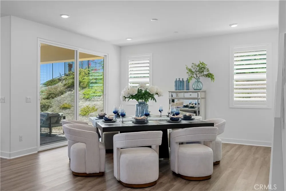 2725 Sierra Bella Drive Corona, CA 92882