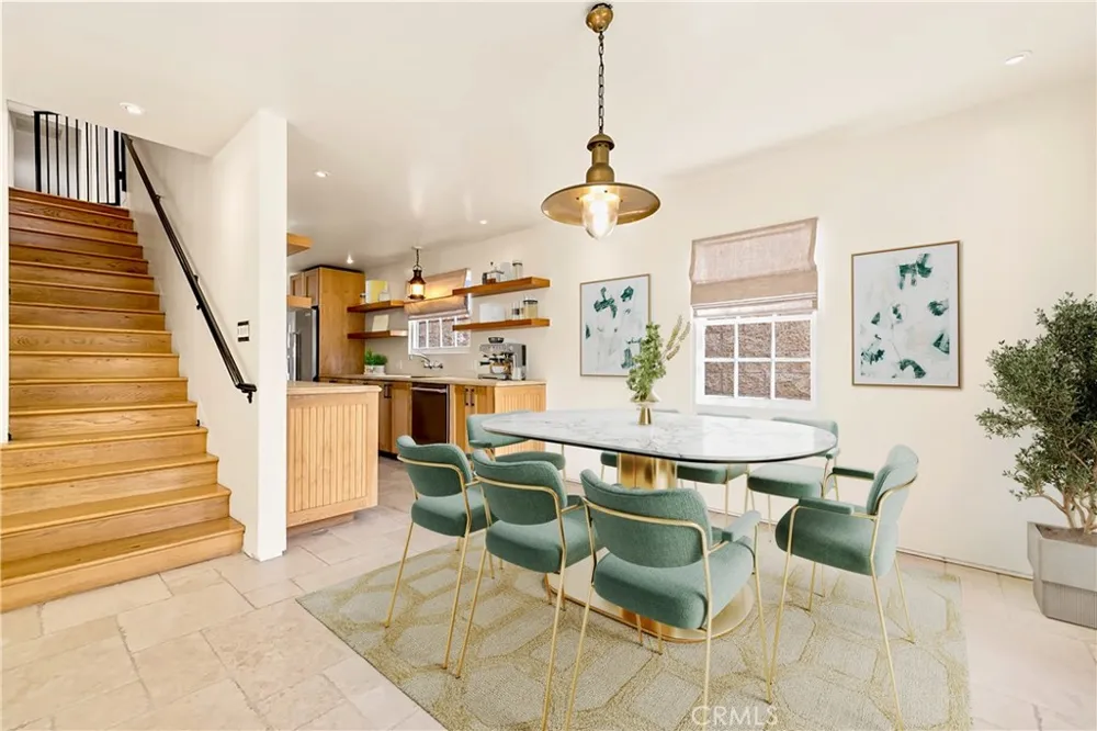 89 Rivo Alto Canal Long Beach, CA 90803