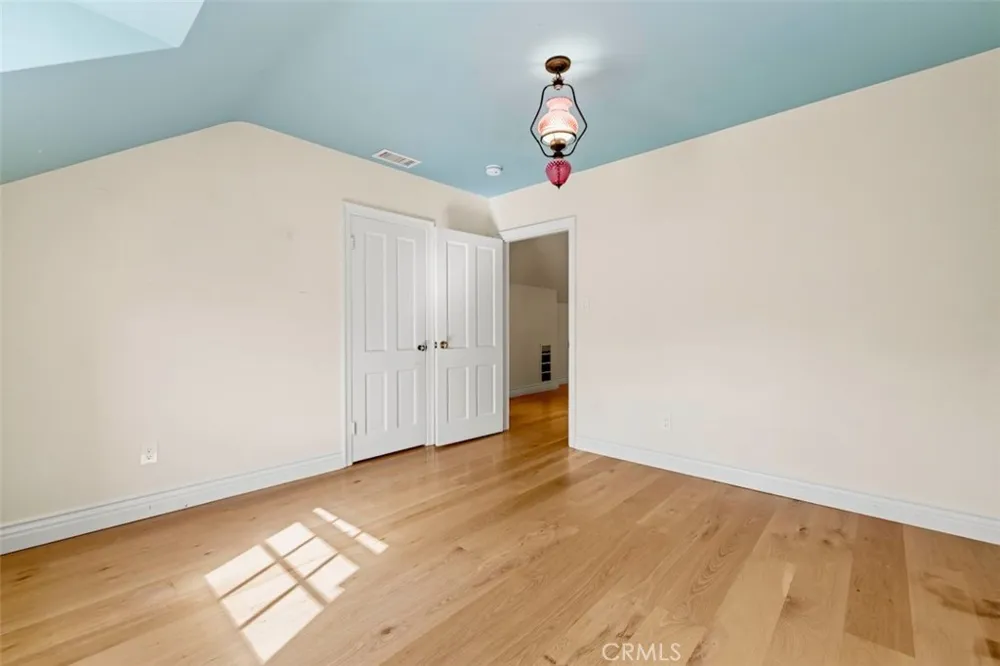89 Rivo Alto Canal Long Beach, CA 90803