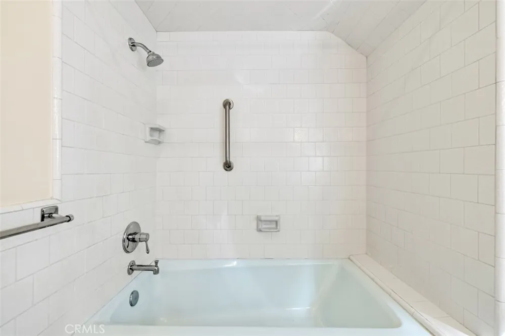 89 Rivo Alto Canal Long Beach, CA 90803