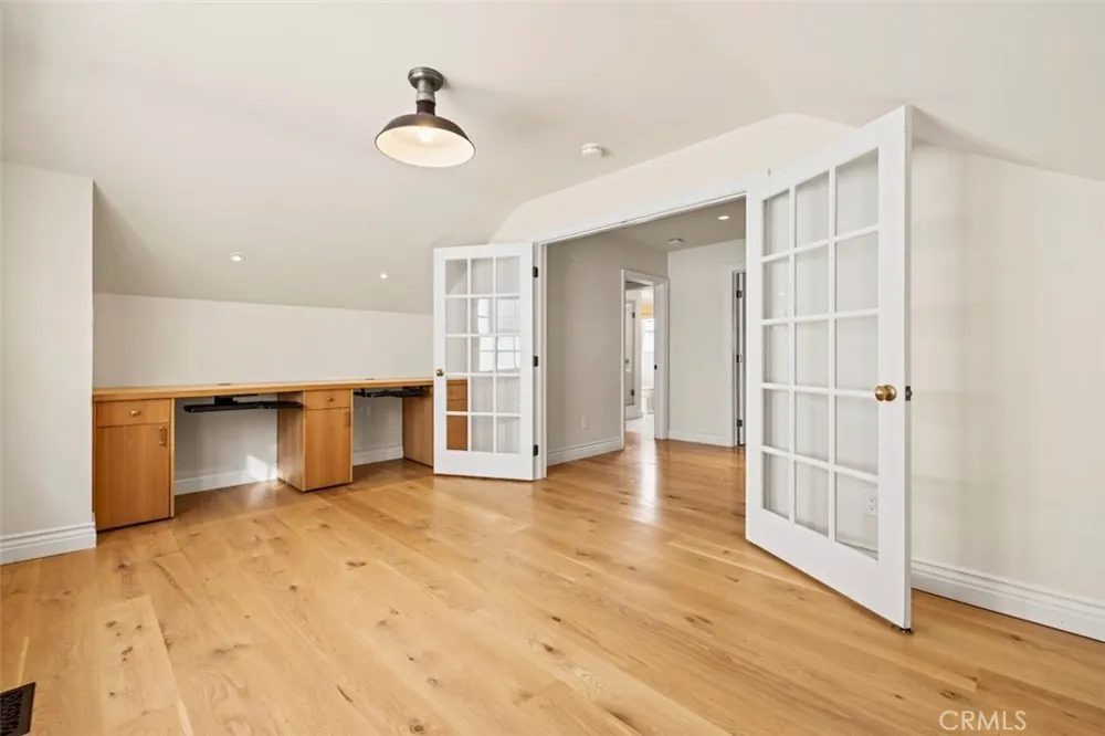 89 Rivo Alto Canal Long Beach, CA 90803