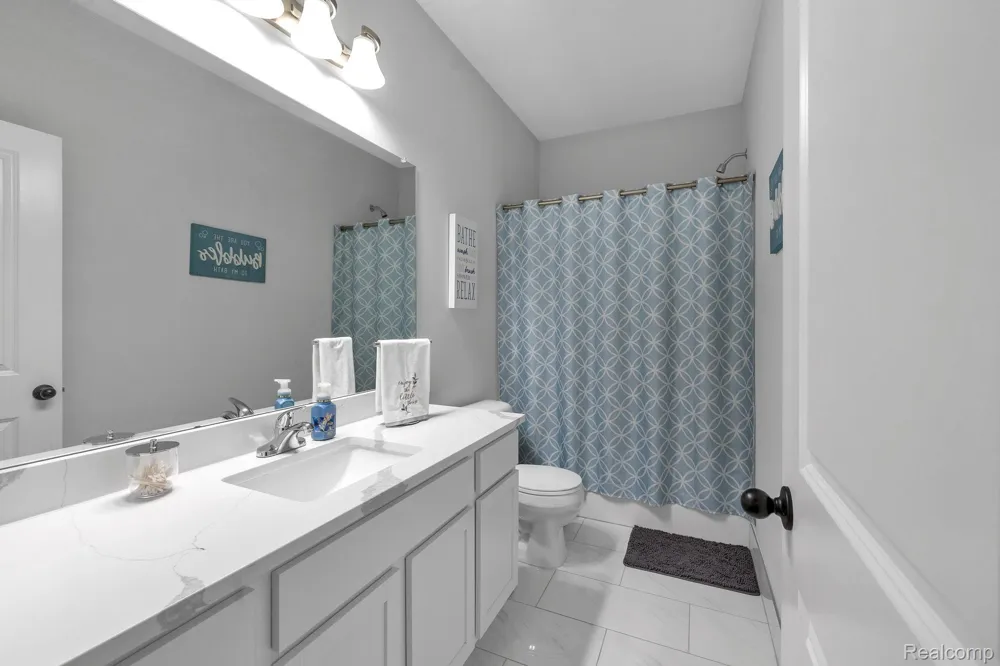 3173 Roma Court Wixom City, MI 48393