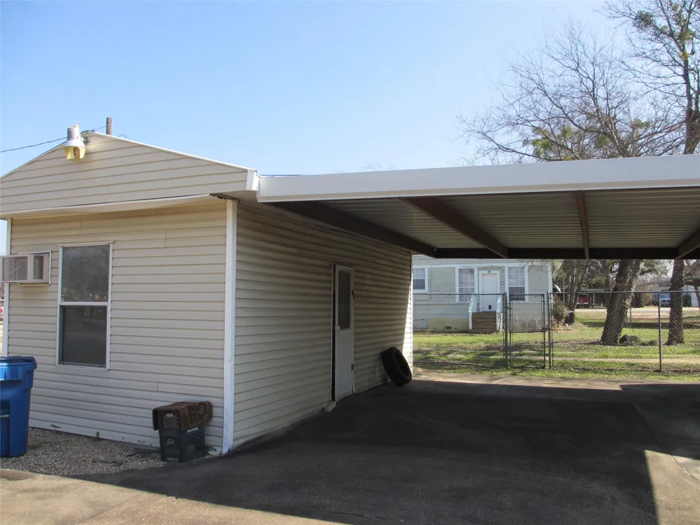 608 Colorado Street Whitney, TX 76692