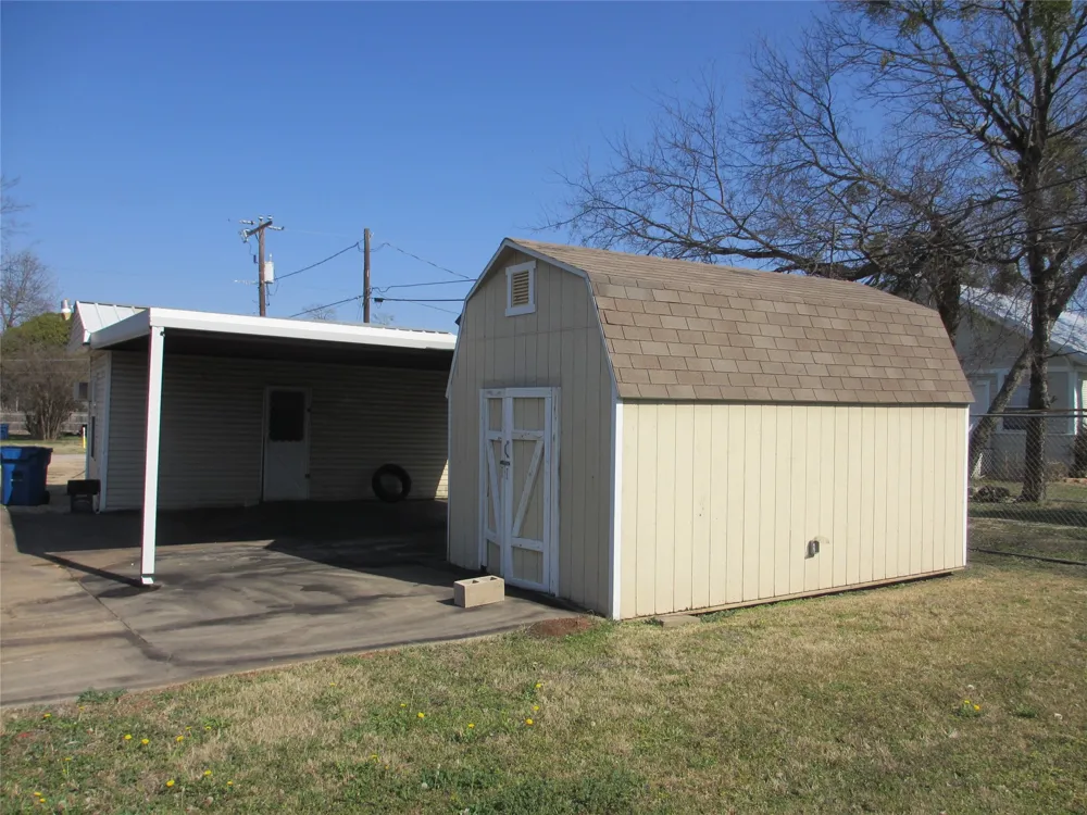 608 Colorado Street Whitney, TX 76692